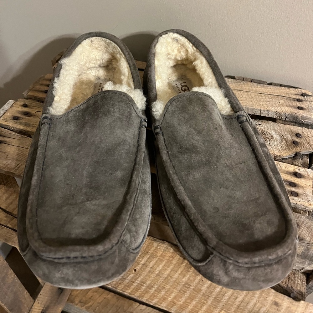 UGG Men's Charcoal Suede Loafers